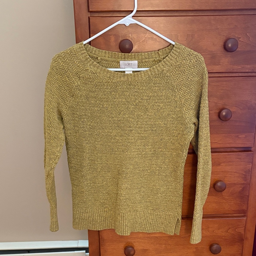 LOFT Women's Mustard Crew Neck Sweater